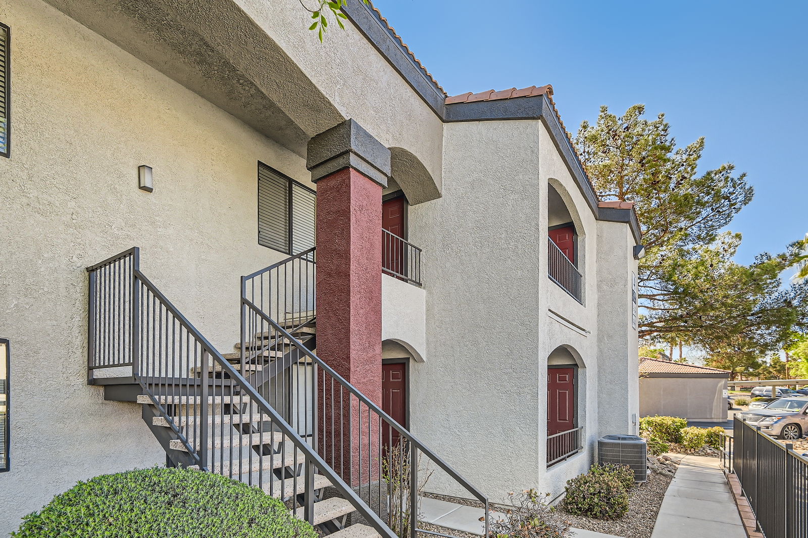 950 Seven Hills Drive #424 - 1