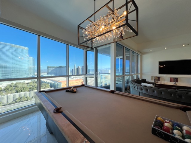 4575 Dean Martin Dr #2109